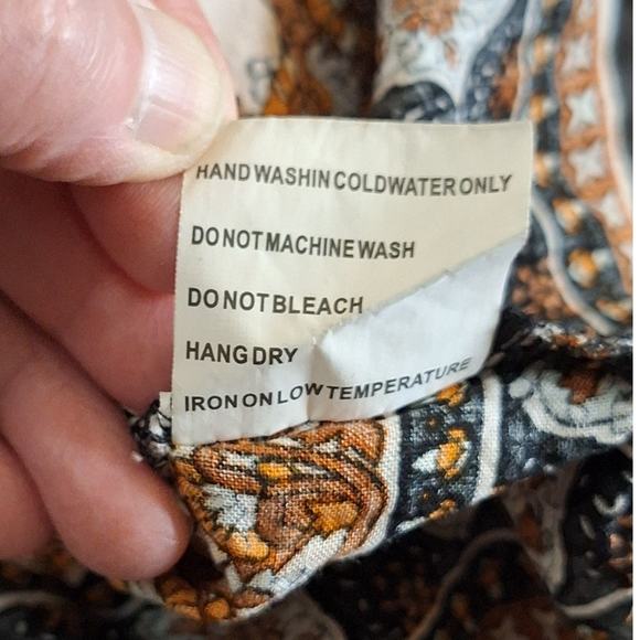 Solitaire Shirt Women's XL Black Orange Floral Bohemian Peasant Lightweight - Picture 7 of 7